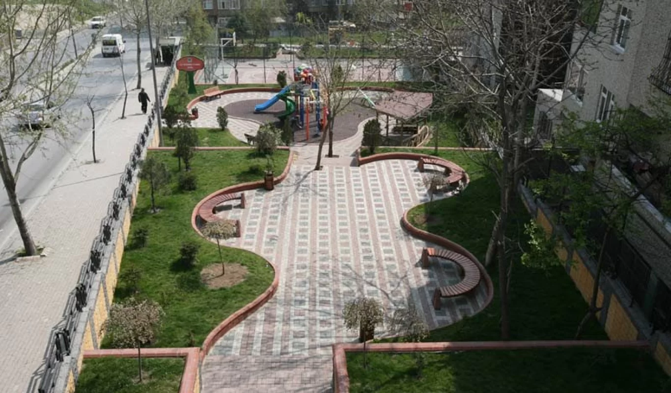 Küçükçekmece Belediyesi 20 Temmuz Parkı Revizyon ve Yeşil Alan Düzenleme İşi